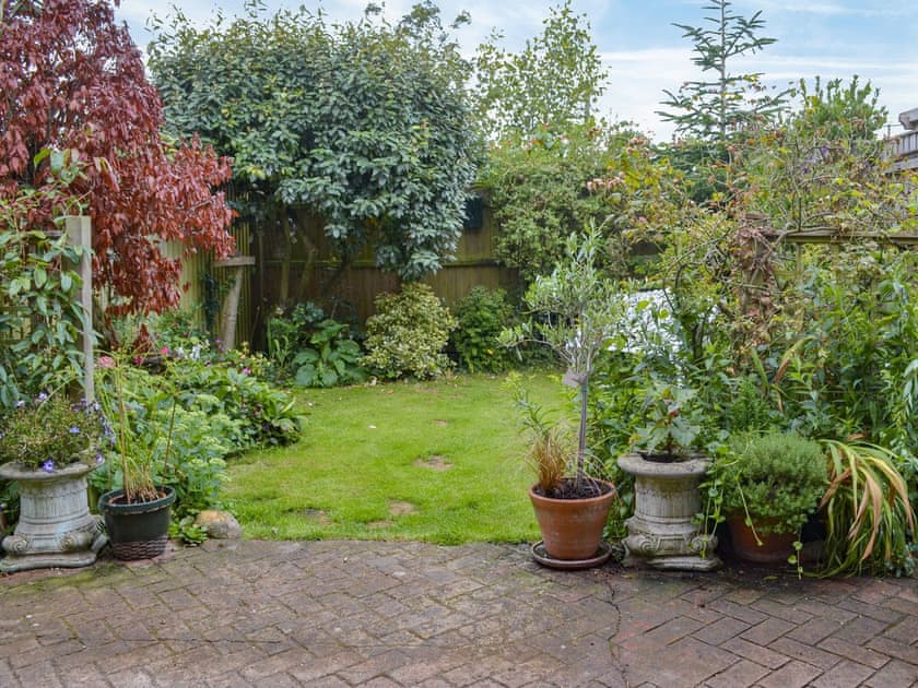 Garden | Overland Cottage, Holt