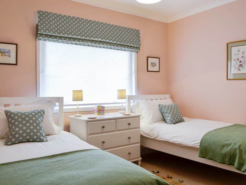 Twin bedroom | The Butchers Cottage, Edzell, near Brechin