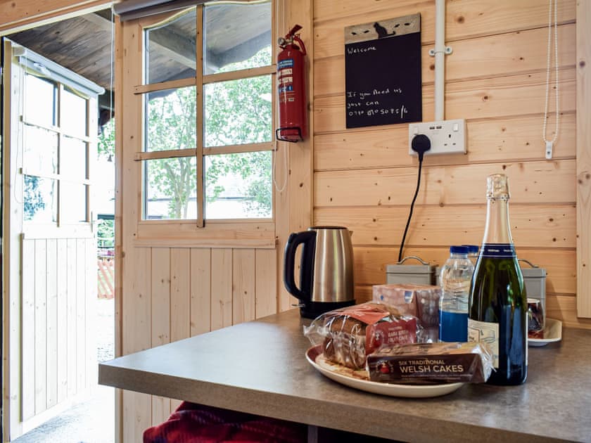 Open plan living space | Moonlight View - Hightimbers Holiday Lets, Newtown