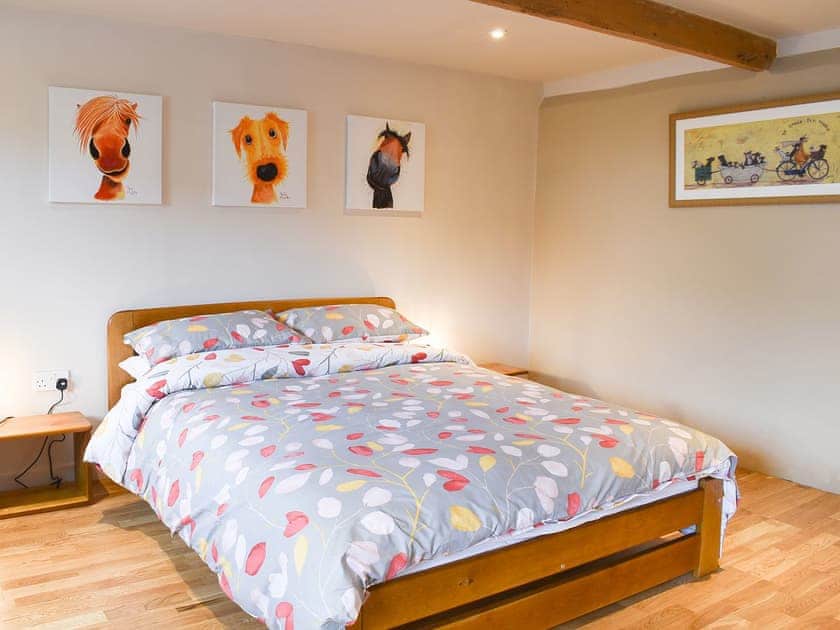 Double bedroom | Tregrannick Barn, Trannack, near Helston