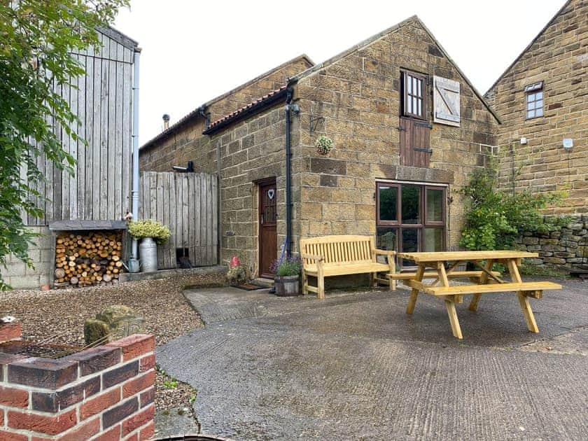 Exterior | Finkle Barn, Great Fryupdale