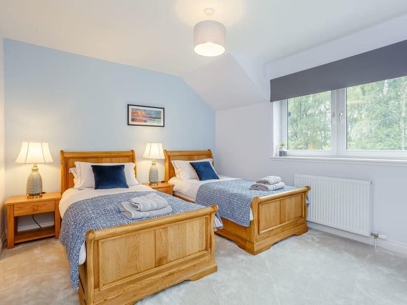 Twin bedroom | Strathclaggan, Craigellachie