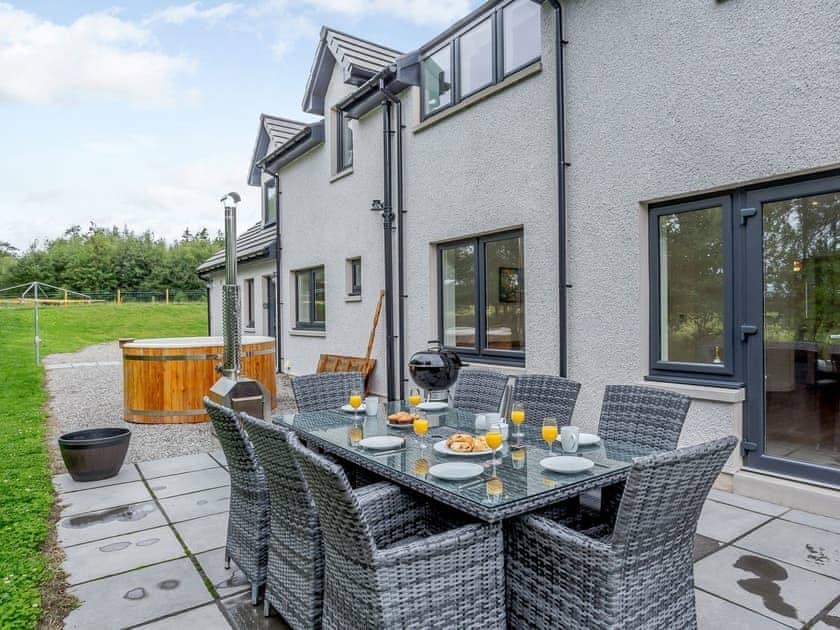 Outdoor eating area | Strathclaggan, Craigellachie