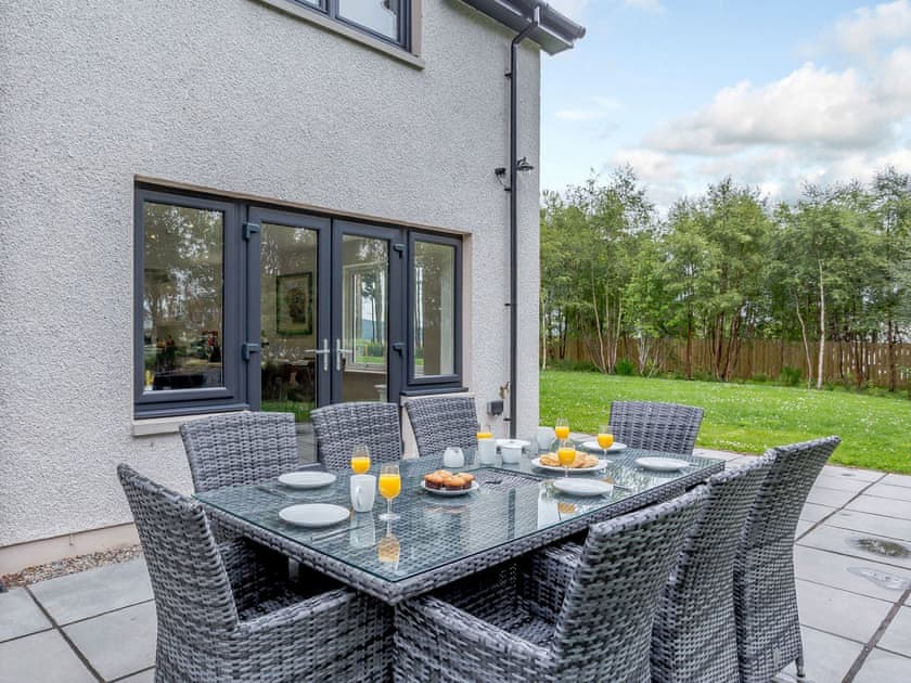 Outdoor eating area | Strathclaggan, Craigellachie