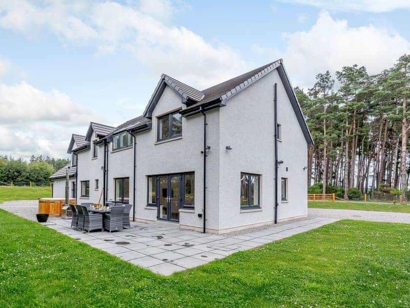 Garden | Strathclaggan, Craigellachie