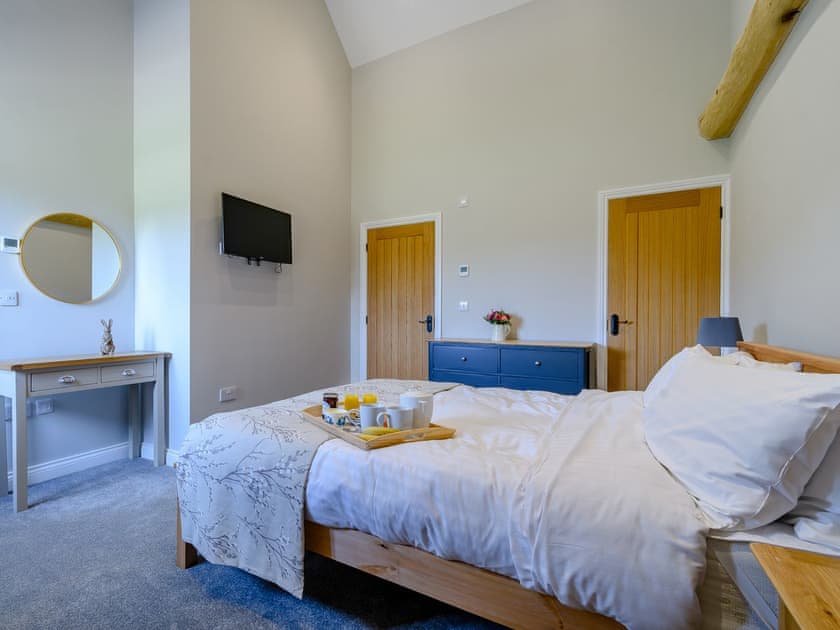 Double bedroom | Honies Farm Barns- The Wheat Store - Honies Farm Barns, East Stoke, near Newark