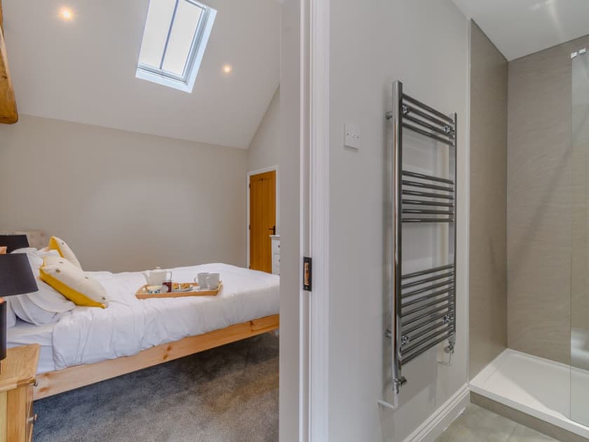 Double bedroom | Honies Farm Barns- The Barley Store - Honies Farm Barns, East Stoke, near Newark