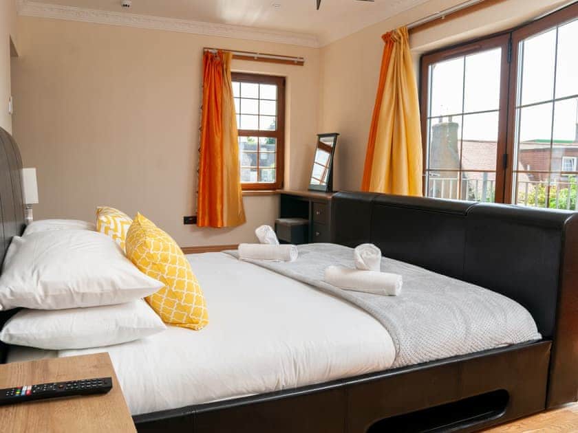 Double bedroom | Saint Martins House, Tranent