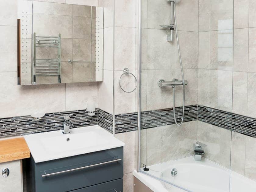 En-suite | Saint Martins House, Tranent