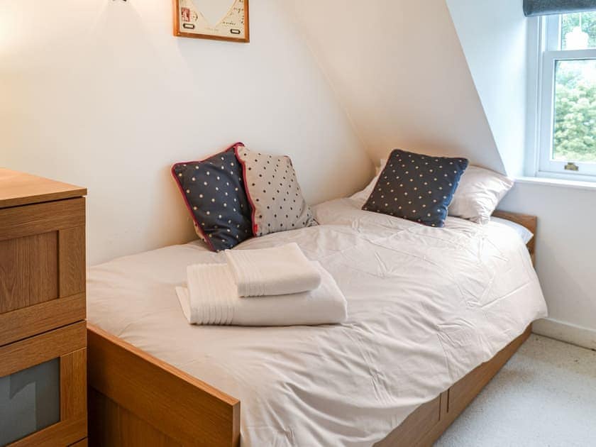 Single bedroom | Oakwood Cottage, Glencoe