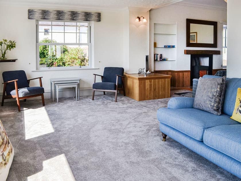 Living room | Repentance View, Annan