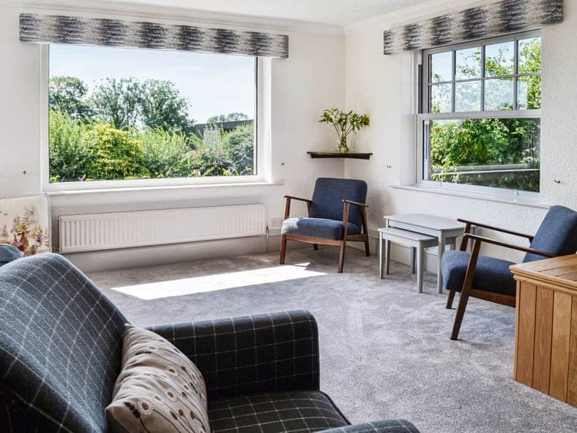 Living room | Repentance View, Annan