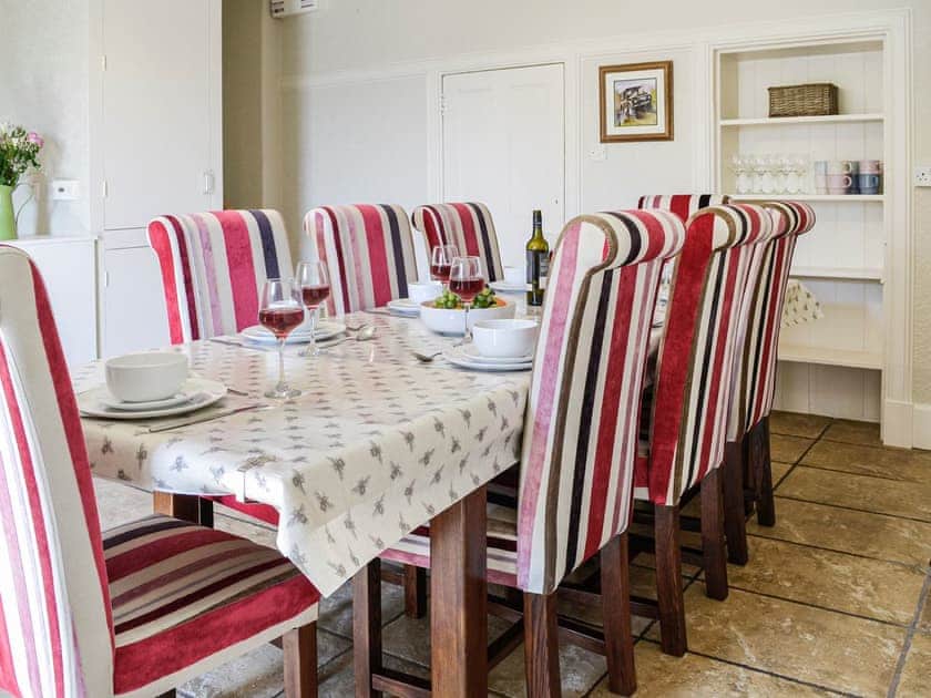 Dining room | Repentance View, Annan