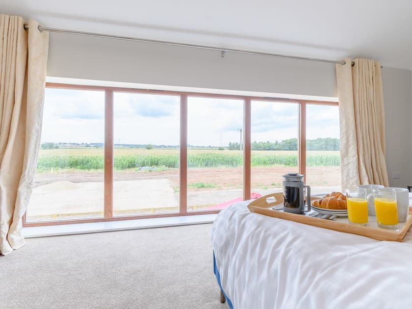 Double bedroom | Honies Farm Barns- The Vintage Store - Honies Farm Barns, East Stoke, near Newark