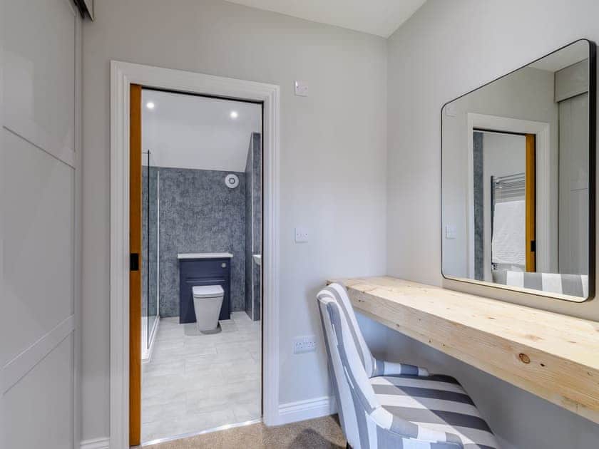 En-suite | Honies Farm Barns- The Vintage Store - Honies Farm Barns, East Stoke, near Newark