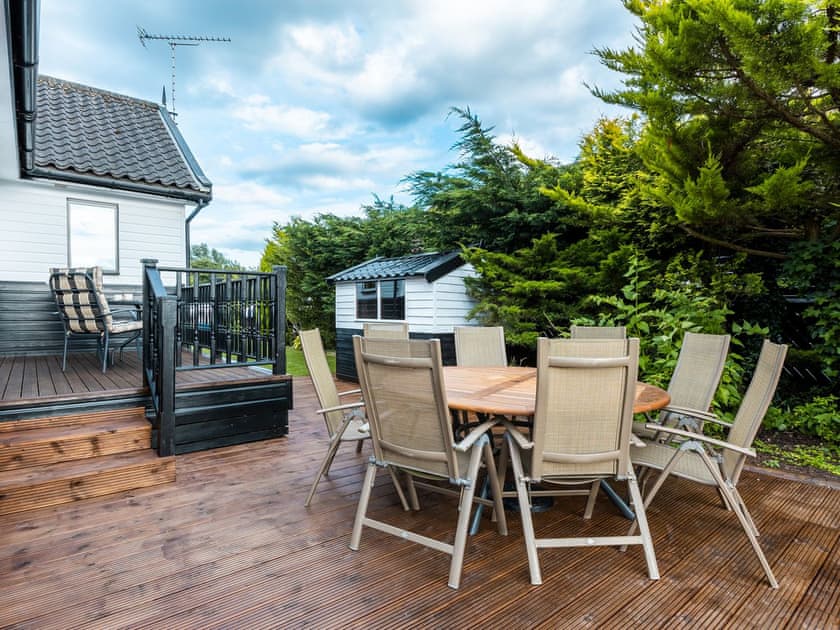 Sitting-out-area | The Reeds, Wroxham