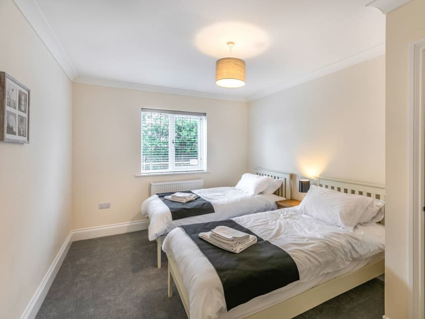 Twin bedroom | 9 Dawson Park - Marian Avenue Properties, Mablethorpe