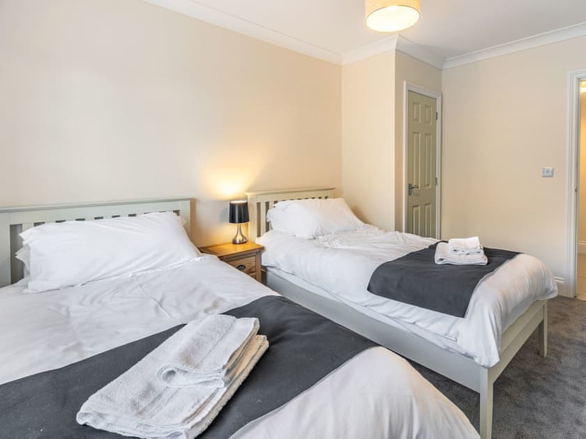 Twin bedroom | 9 Dawson Park - Marian Avenue Properties, Mablethorpe