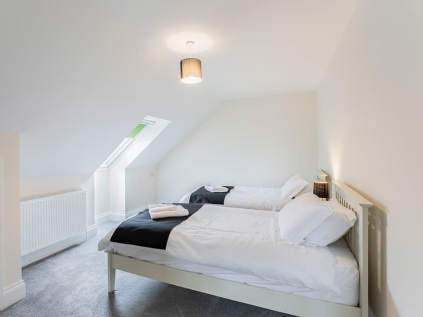 Twin bedroom | 10 Dawson Park - Marian Avenue Properties, Mablethorpe