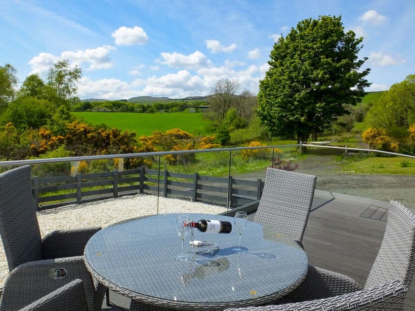 Sitting-out-area | Thistlebank, Banton, near Kilsyth