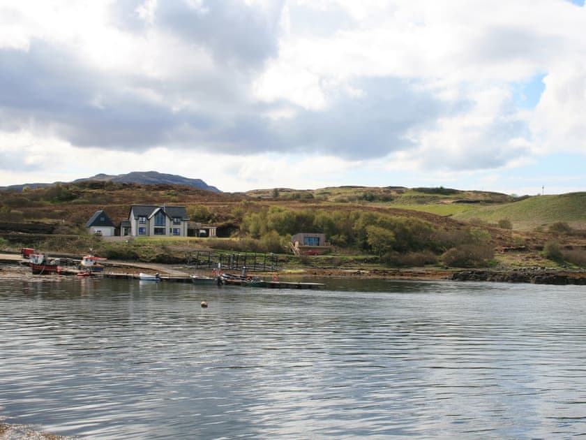 Surrounding area | The Duckling, Portnalong