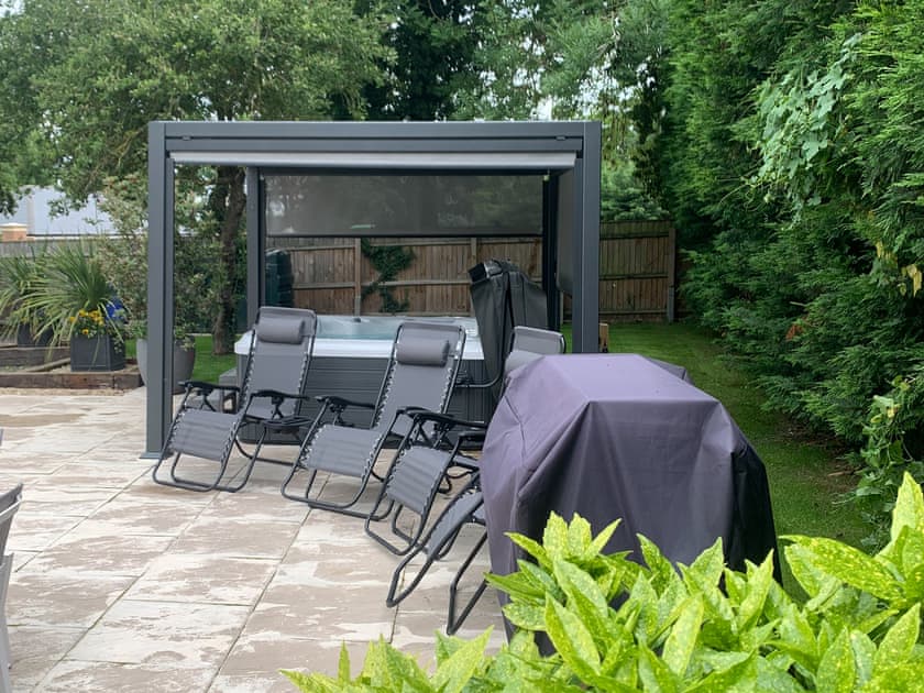 Sun reclining chairs and BBQ | Little Orchard, Worlington, near Bury St Edmunds