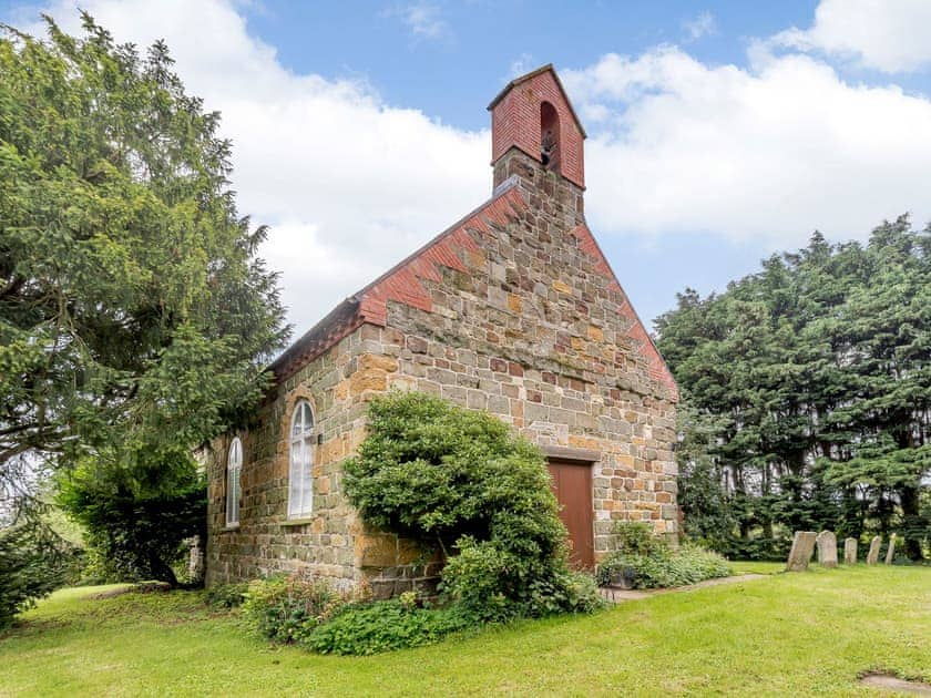 Exterior | St Andrews Church, Panton