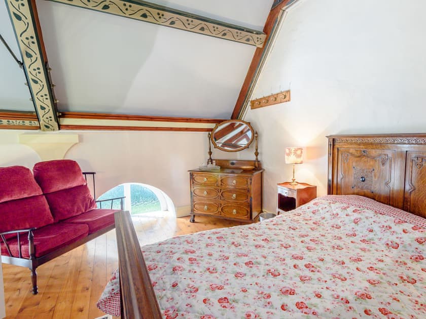 Double bedroom | St Andrews Church, Panton