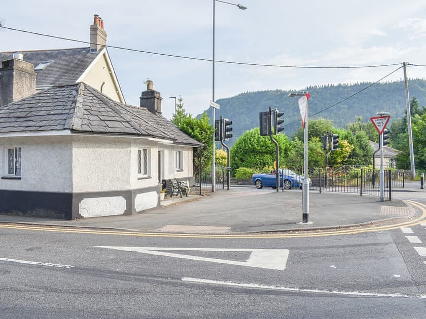 Exterior | Bryn Amlwg, Llanrwst
