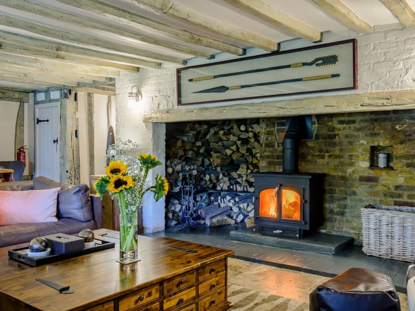 Living room | Furnace House - Furnace Cottages, Felbridge