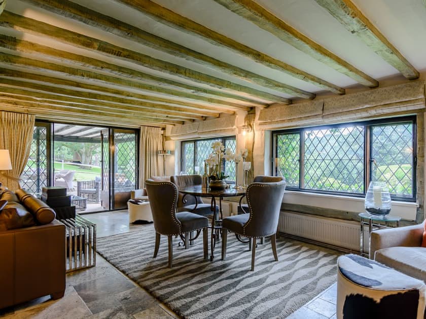 Dining Area | Furnace House - Furnace Cottages, Felbridge