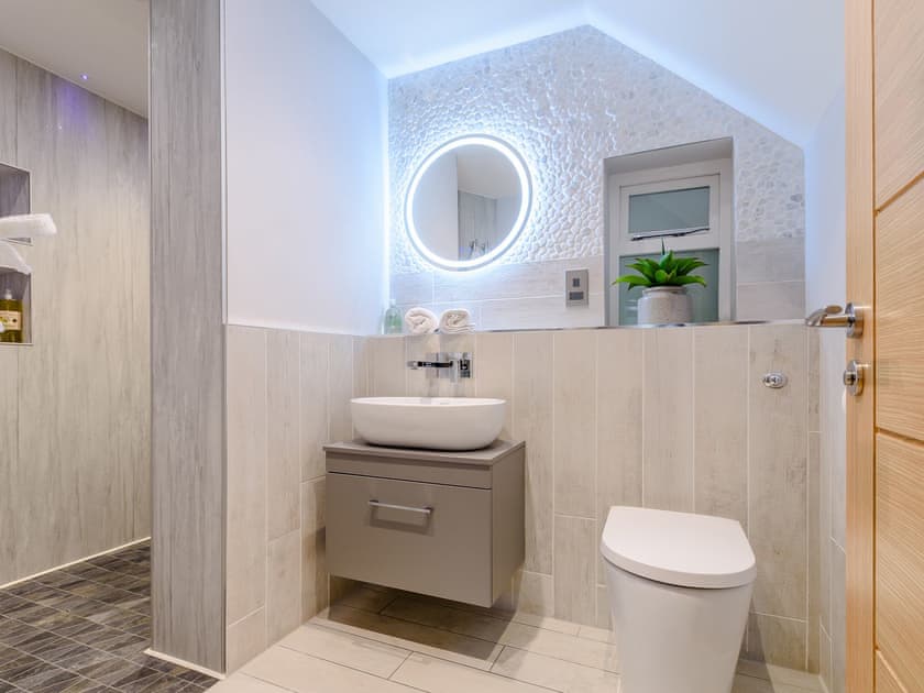 En-suite | Lindale Cottage, Skipton