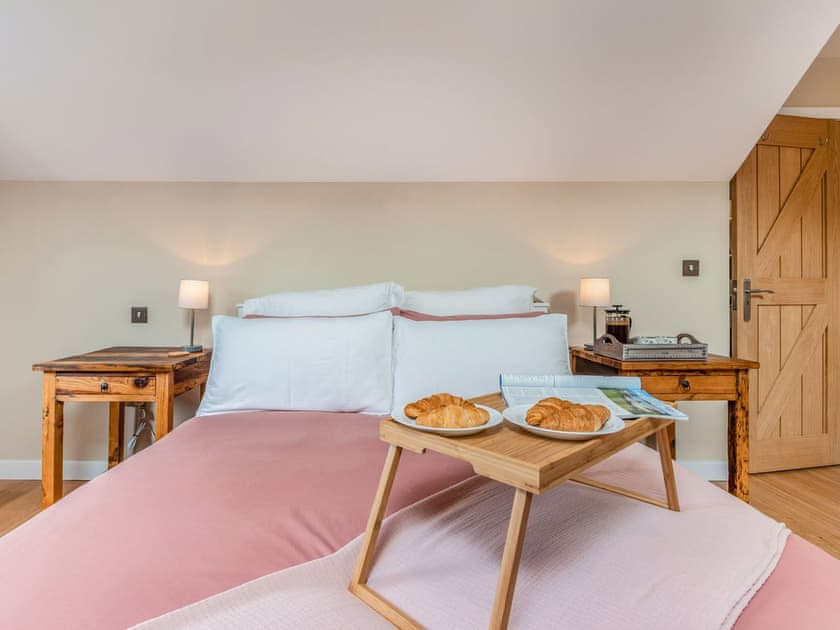 Double bedroom | The Granary - Dunira Cottages, Dunira, near Comrie