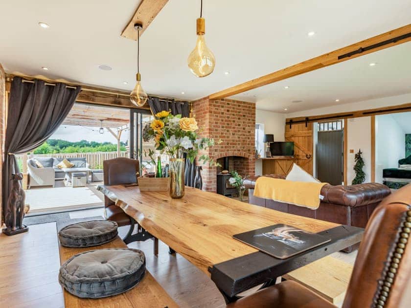 Dining Area | Lucky’s Stable - The Osiers, Chichester