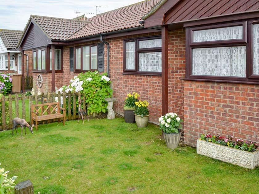 Garden | Sea Breeze, Walcott, near Norwich