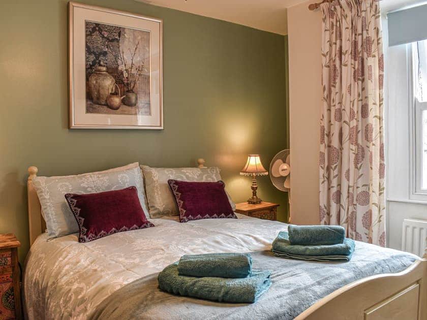 Double bedroom | Kings Cottage, Giggleswick, near Settle