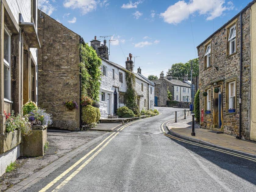 Surrounding area | Kings Cottage, Giggleswick, near Settle
