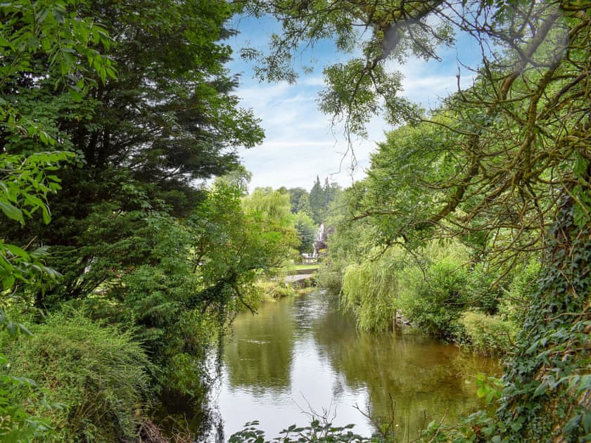 Surrounding area | Willow Cottage, Spark Bridge, near Ulvertson