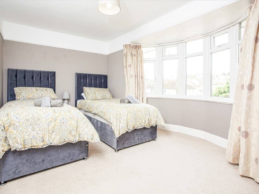 Twin bedroom | Devon Sands, Preston, Paignton