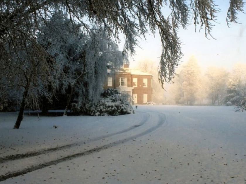 Driveway | Walcot Hall, Alkborough, near Scunthorpe