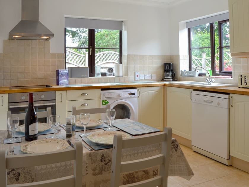 Kitchen/diner | Gulls Nest, Blakeney