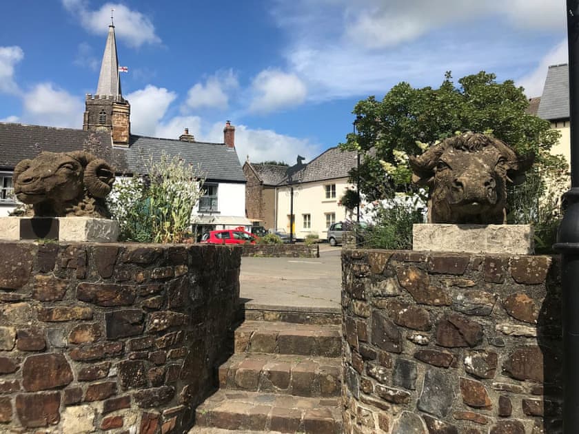 Surrounding area | Church View Cottage and Barn, Hatherleigh, near Okehampton