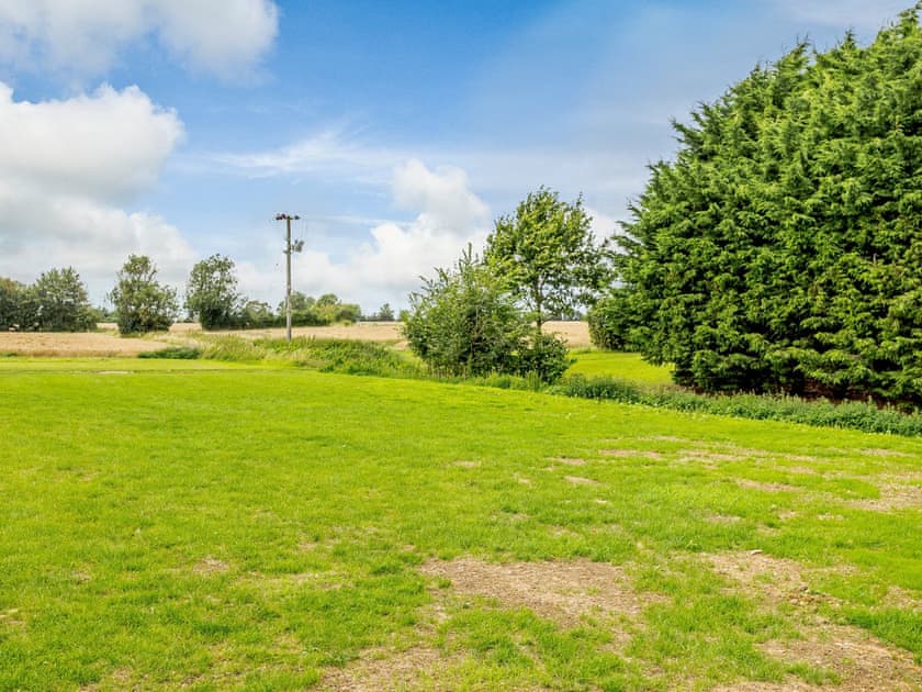 Surrounding area | Toppesfield Hall, Halstead