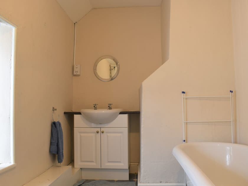 Bathroom | Scenery Cottage, Bridford