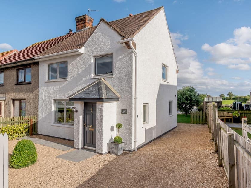 Exterior | White Stag Cottage, Bamburgh