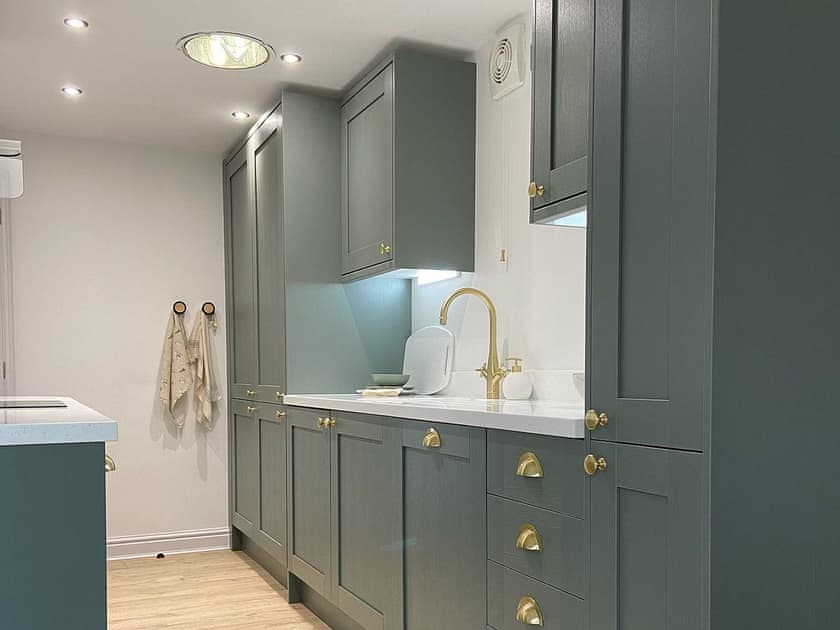 Kitchen | Oakleigh, Holymoorside