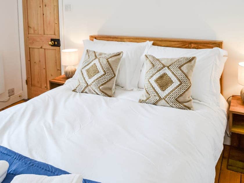 Double bedroom | Daisy Cottage, Sea Palling