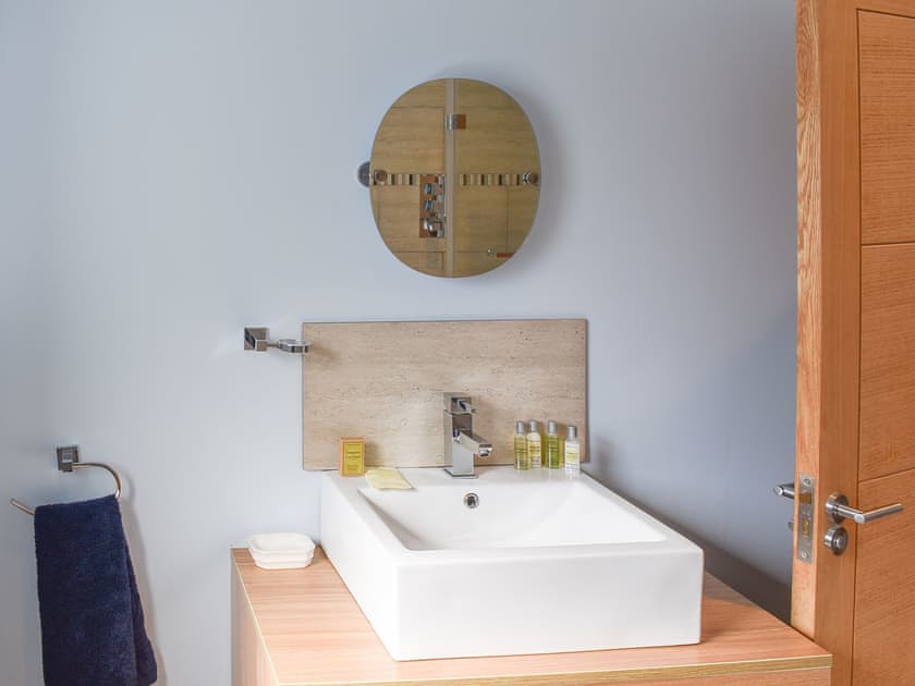 Bathroom | Beckside House, Dalton-in-Furness, near Ulverston