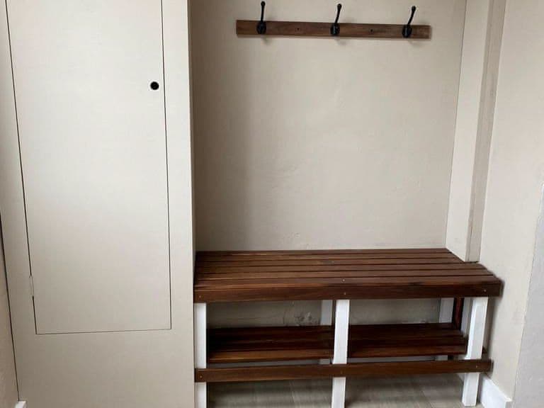 Hallway | Neigwl View, Llaniestyn