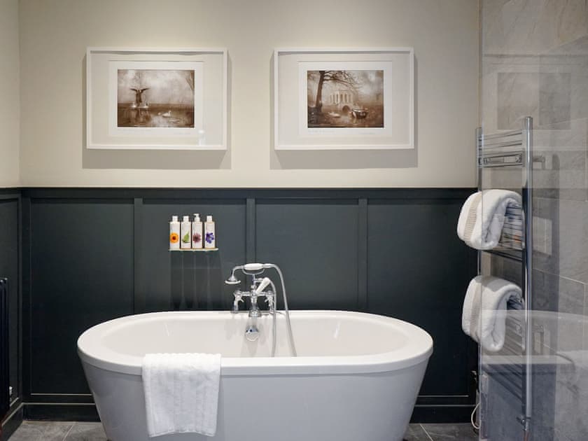 En-suite | Paddock View, Knole, near Langport.